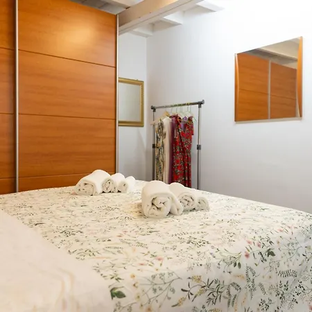 Apartament A Few Steps From Ortigia - Cozy Apt X2 *